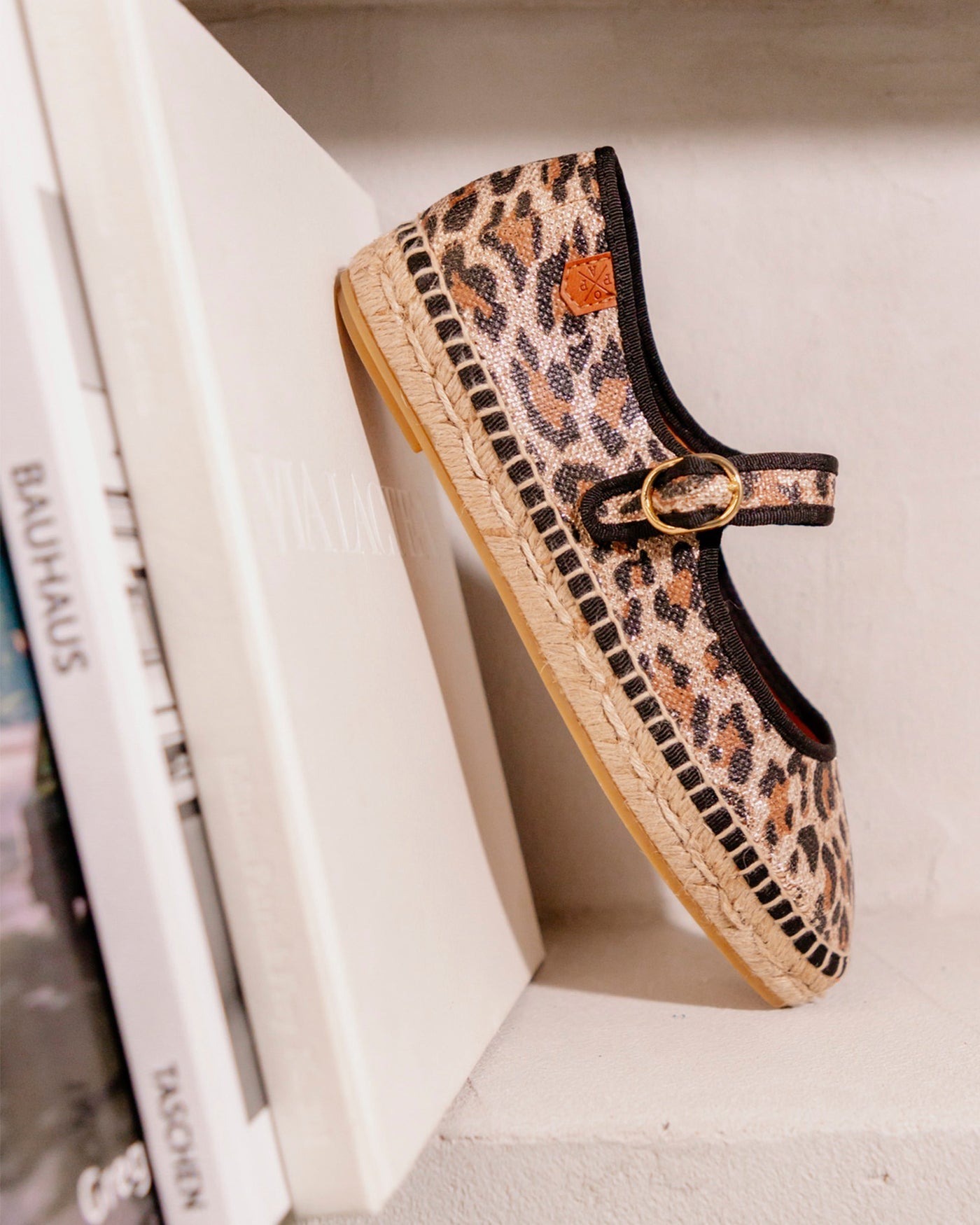 Lira Leopardo Leopardo Negro Lona