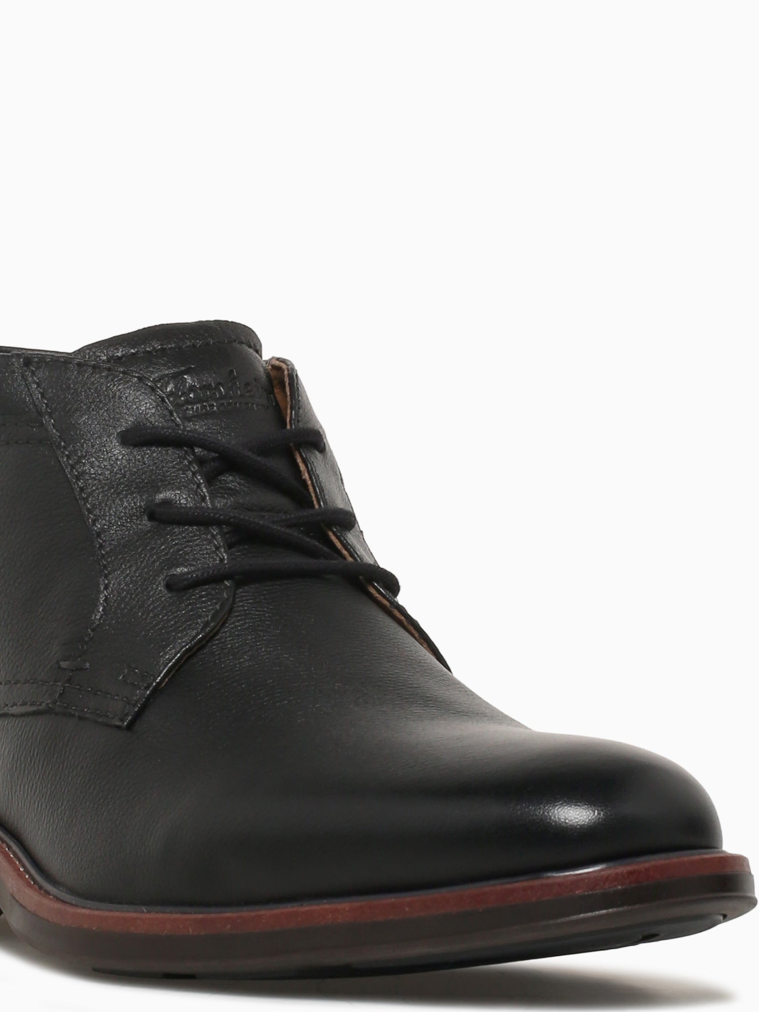 Traveler Plain Toe Chukka Black Milled Black / 7 / M