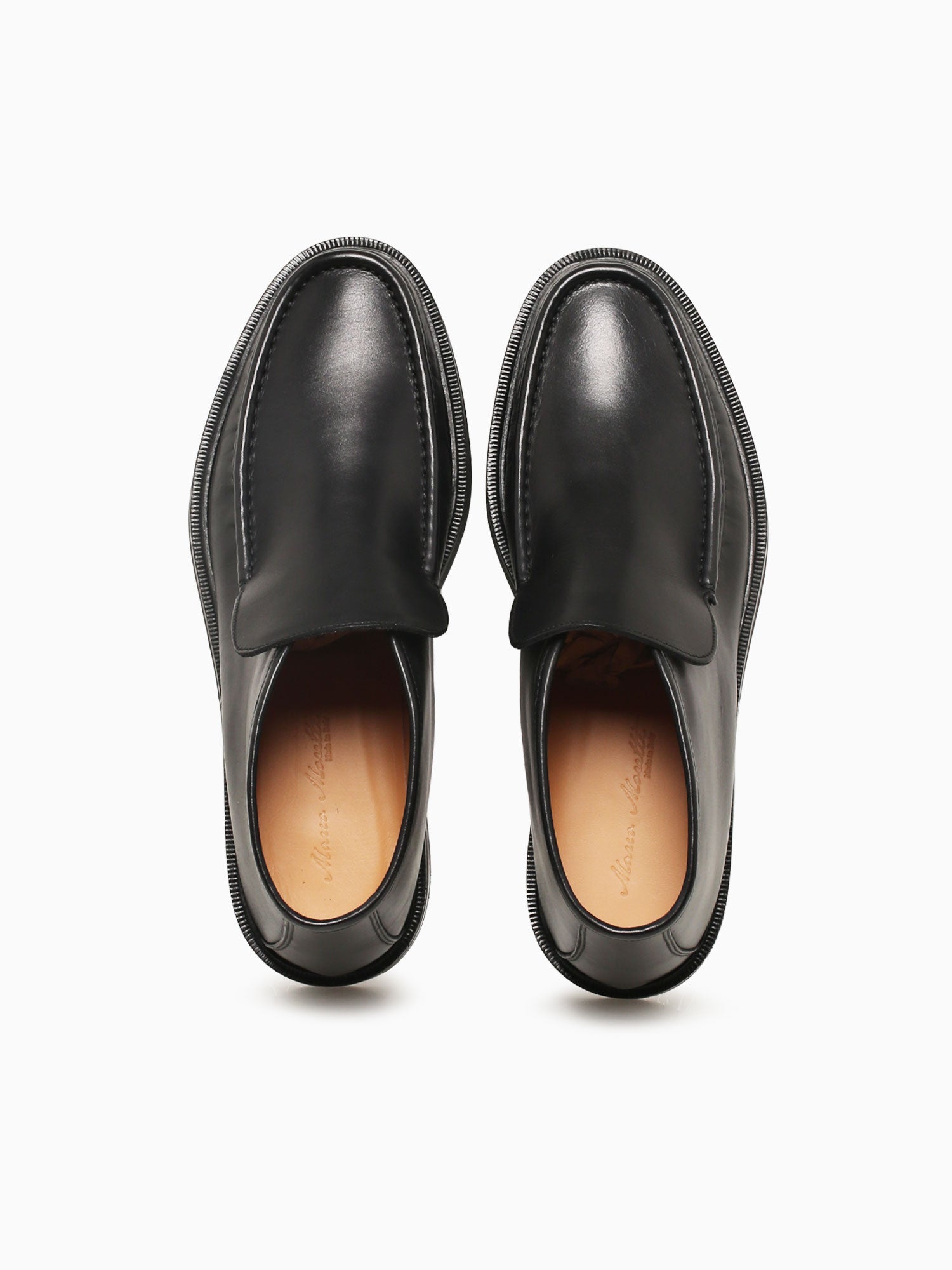 Maguire Nero Butter Black / 7 / M