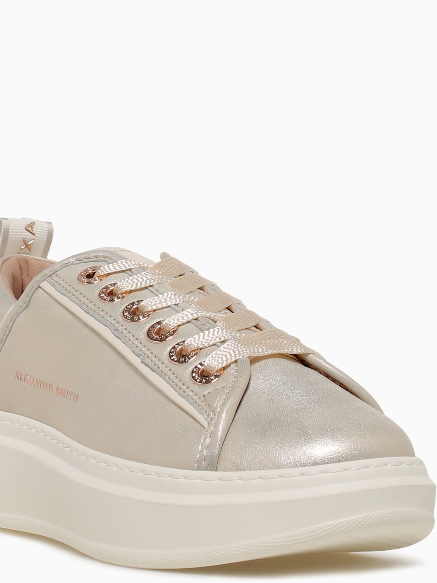 Wembley Woman Platinum Leather Platinum / 36 / M