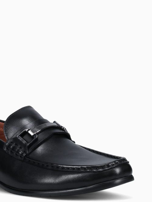 Juvian Black Brushed Calf Black / 7 / M