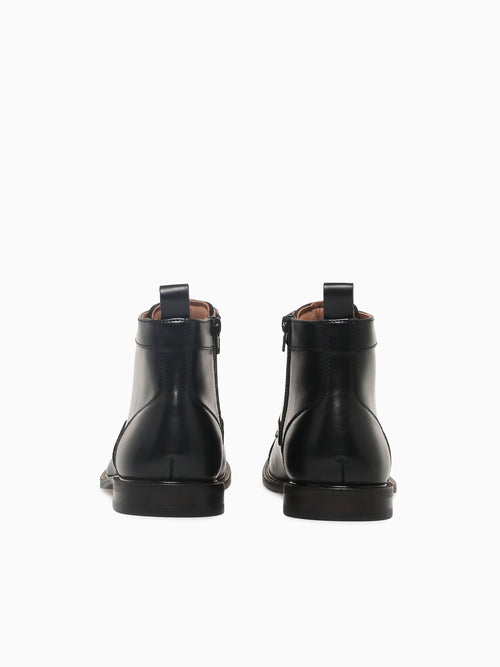 Irving Black Eco Leather Black / 7 / M