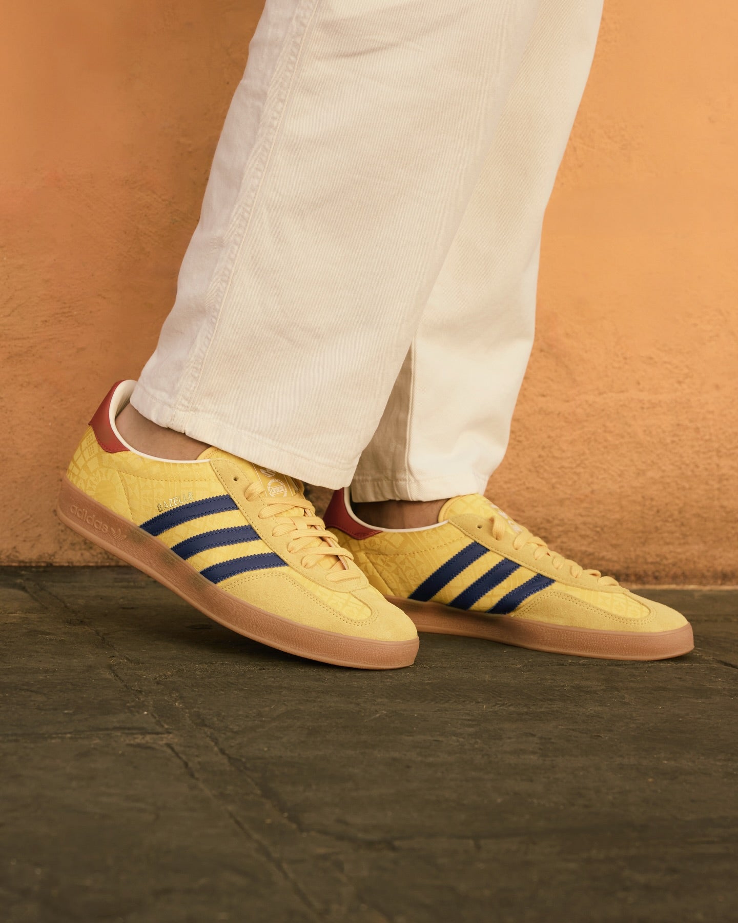 Gazelle Indoor Gold Blue Red suede