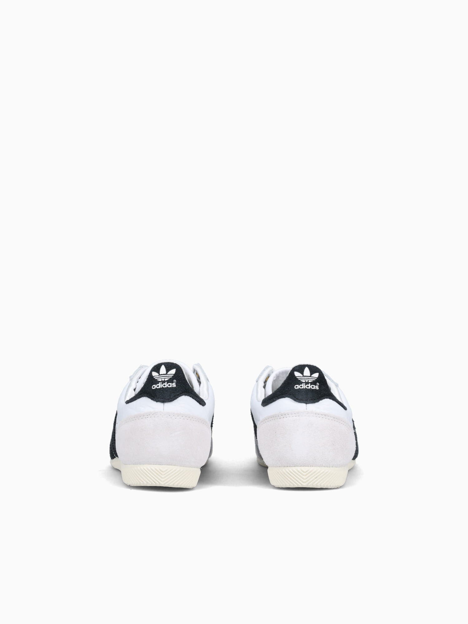 Japan W White Black leather White / 4 / M