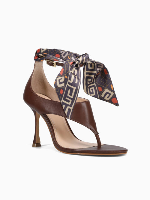 Kourtney Café Atanado Brown / 5 / M