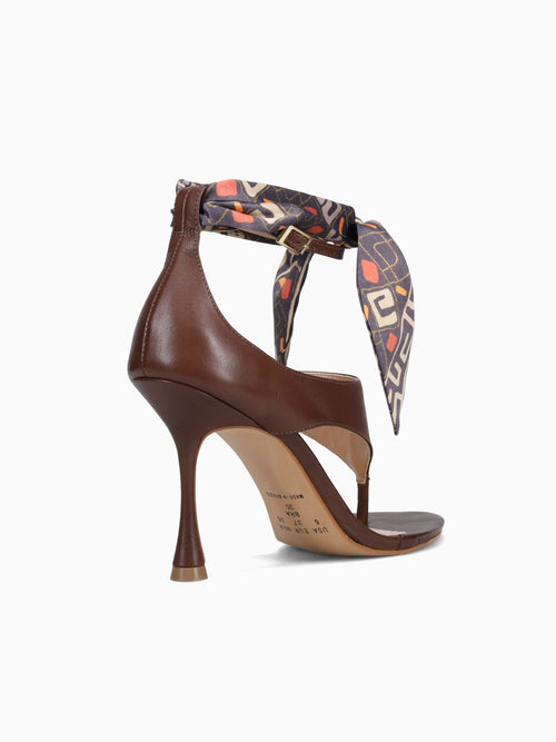 Kourtney Café Atanado Brown / 5 / M