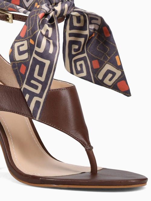 Kourtney Café Atanado Brown / 5 / M