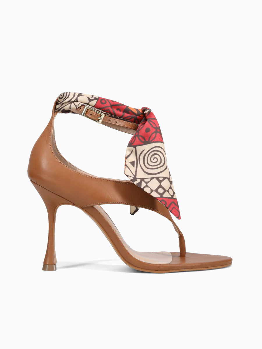 Kourtney Camel Atanado Tan / 5 / M