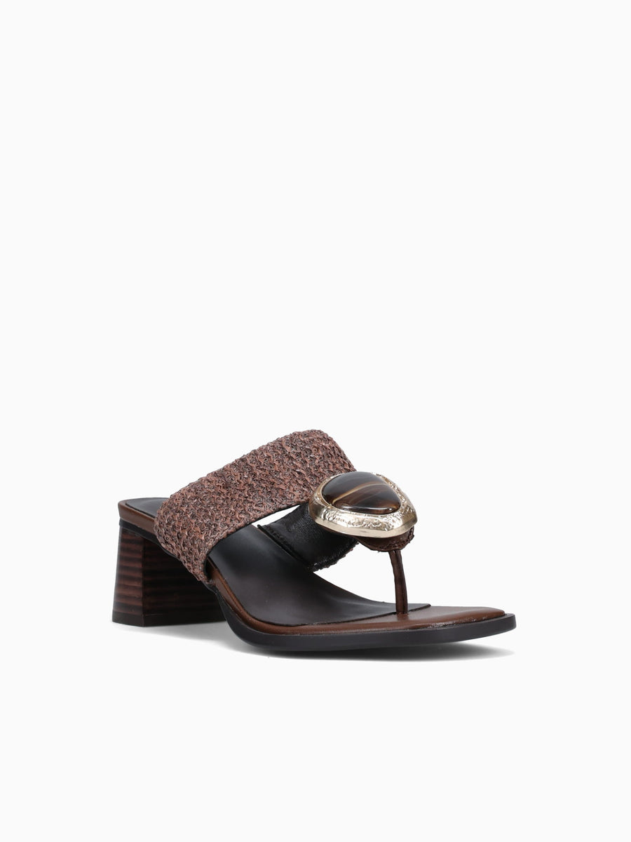 Jude Marron Rafia Brown / 36 / M