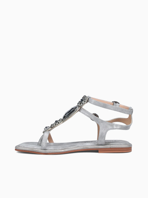 Alaina Pewter Sara Pewter / 36 / M
