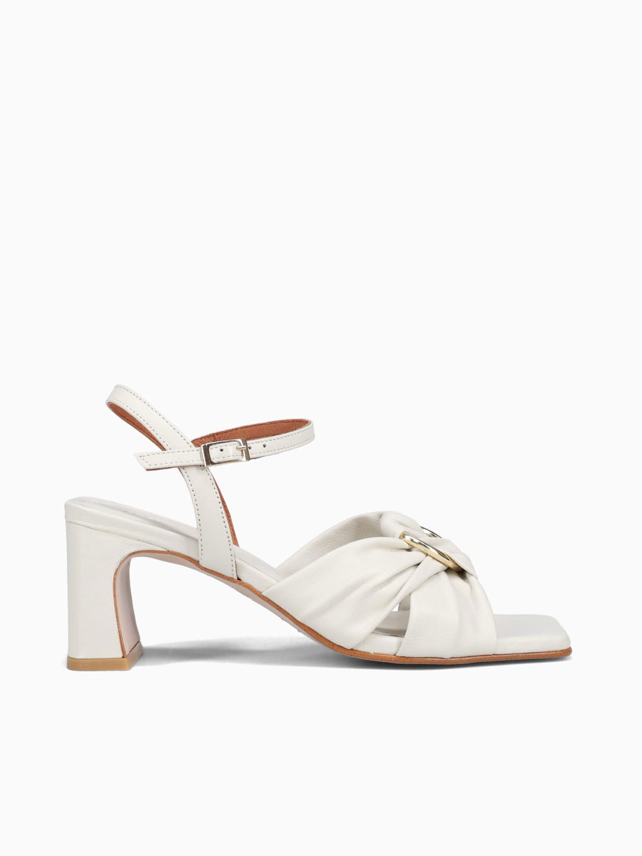 Amanda Ottico Next White / 5 / M