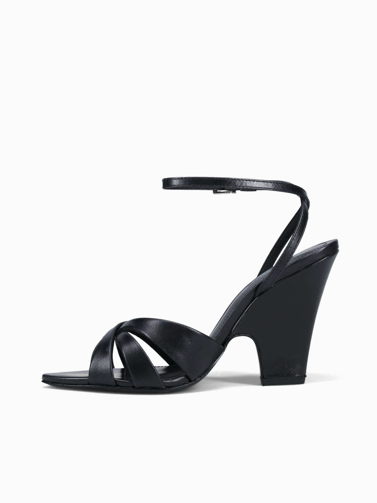Senna Black Heritage Leather Black / 5 / M