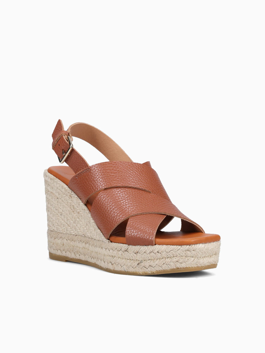 Sonia Cuero Willer Tan / 5 / M