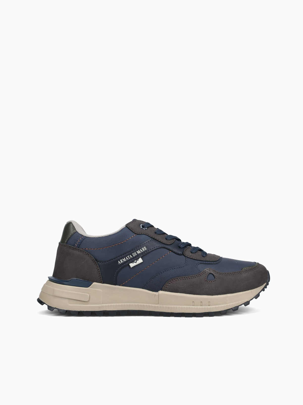 Aidan Brown Navy man made Brown / 7 / M