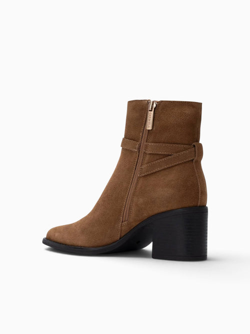 Carolann Camel Suede Tan / 5 / M
