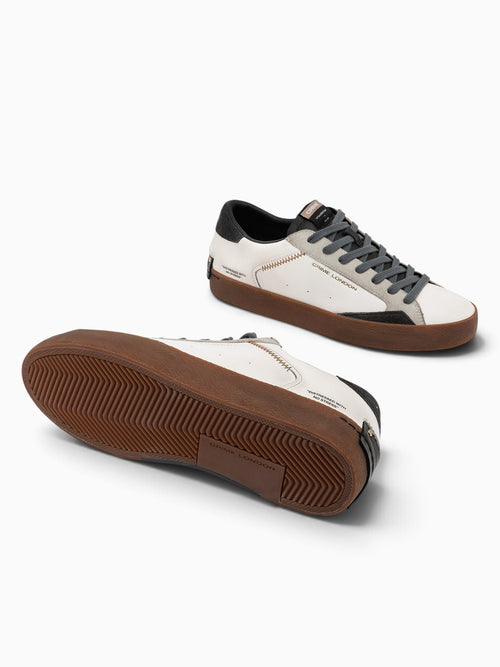Distressed White Dk.blue leather White / 40 / M