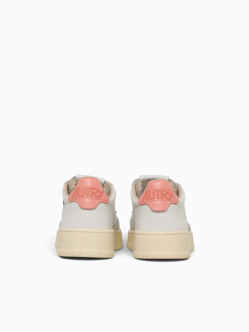 Medalist Low White Peach pink leather White Multi / 36 / M