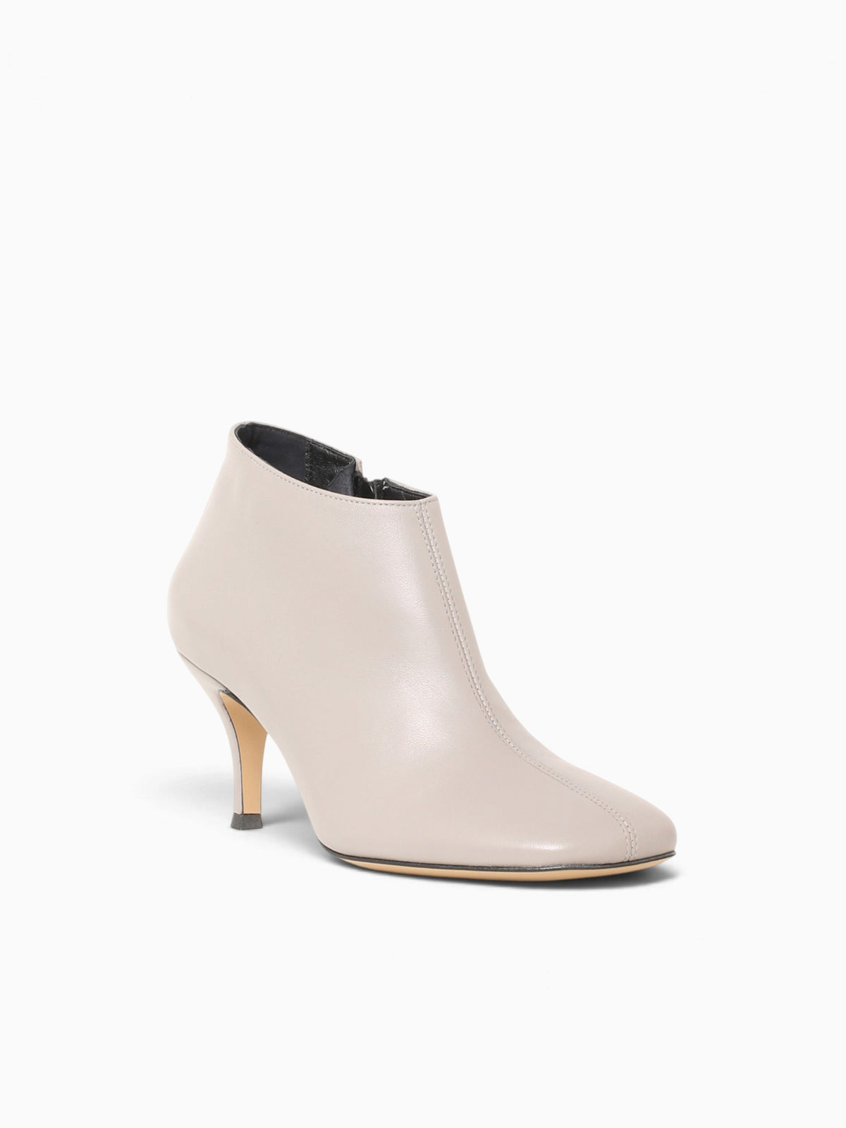 Aki 3 Pantone 16 Nappa Light Grey / 36 / M