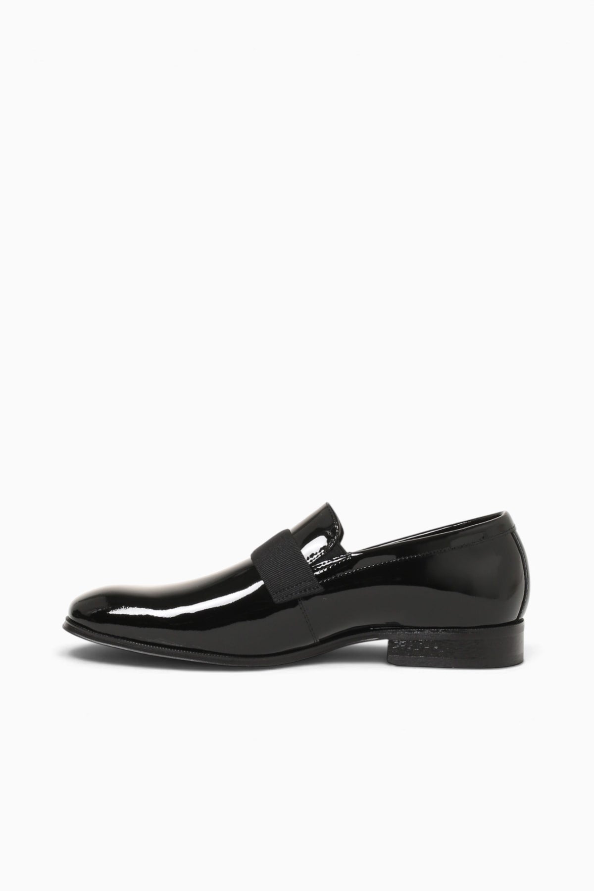 Tux Plain Toe Strap Black Patent Black / 7 / M