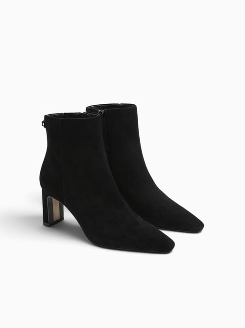 Saige Black Suede Black / 5 / M