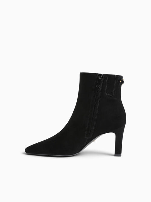 Saige Black Suede Black / 5 / M