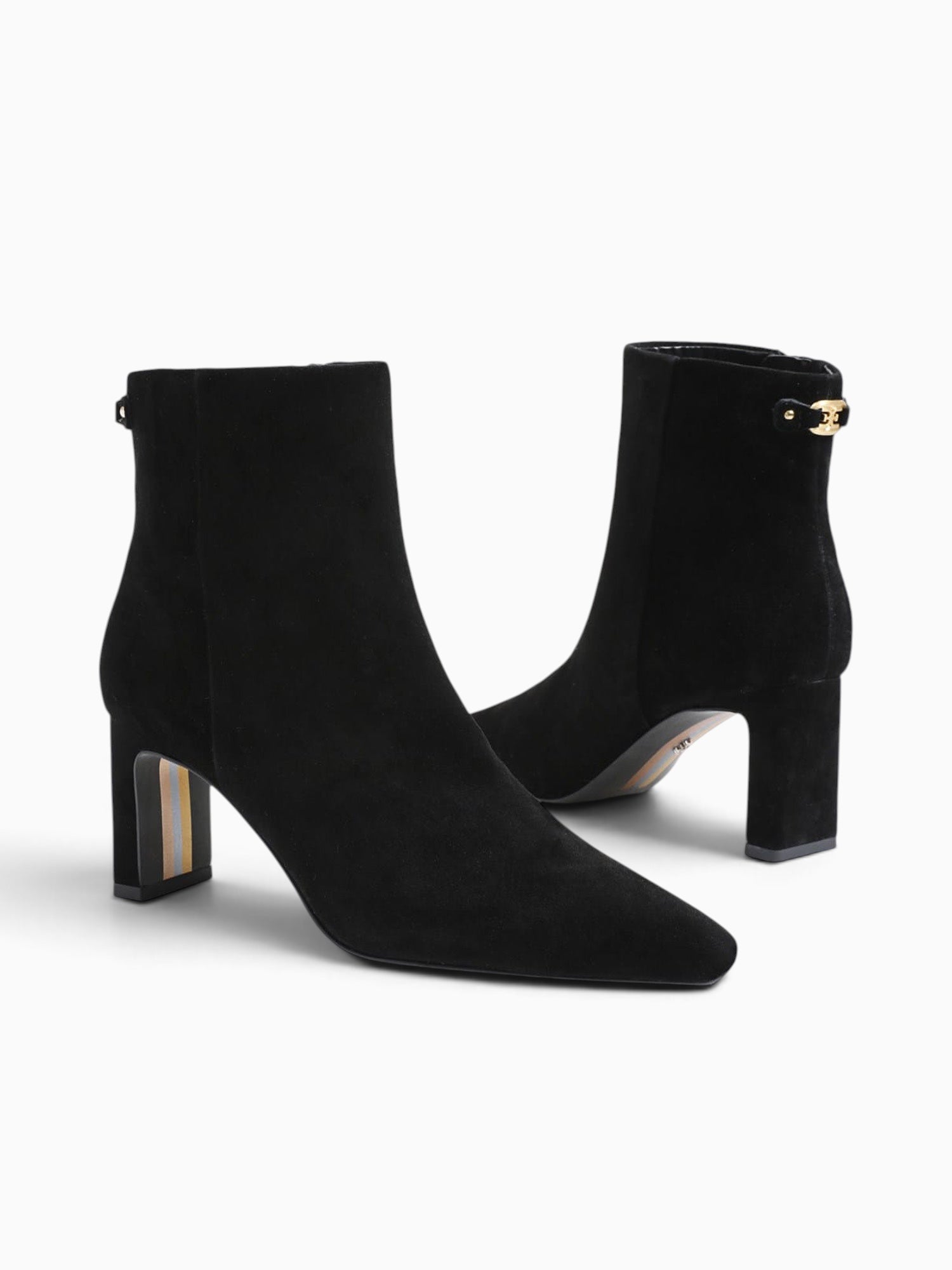 Saige Black Suede Black / 5 / M