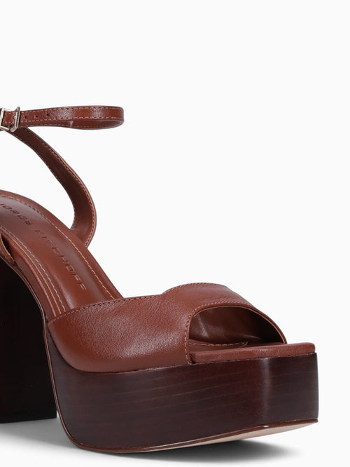 Joscelyn Tabacco Couro Liss Medium Brown / 5 / M