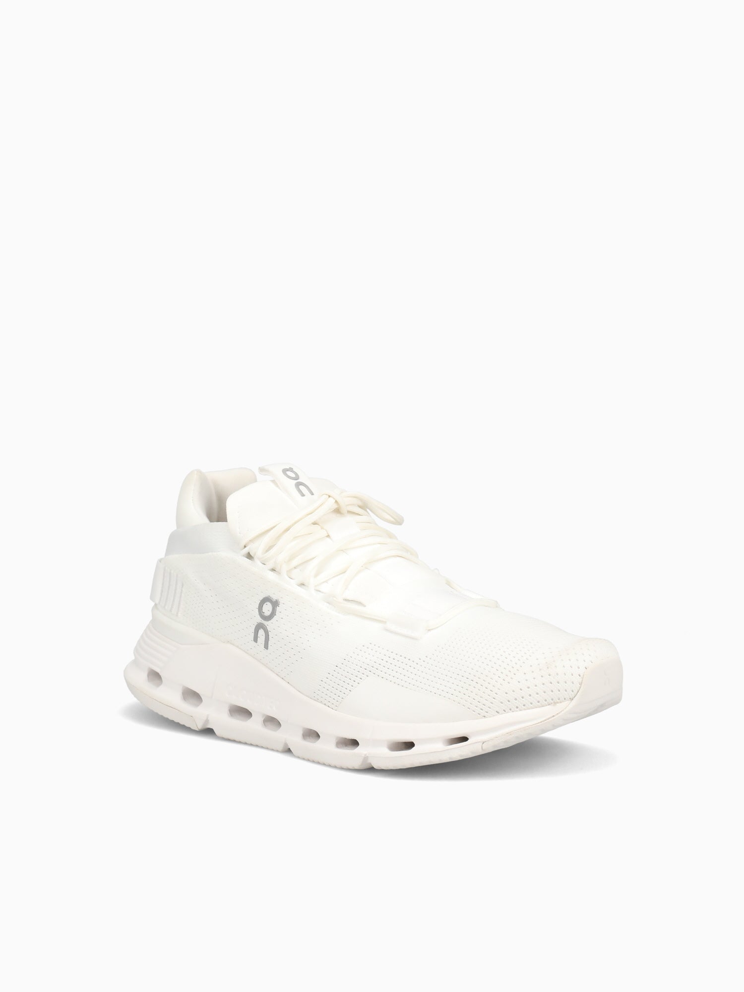 Cloudnova M26.99118 All White White / 8 / M