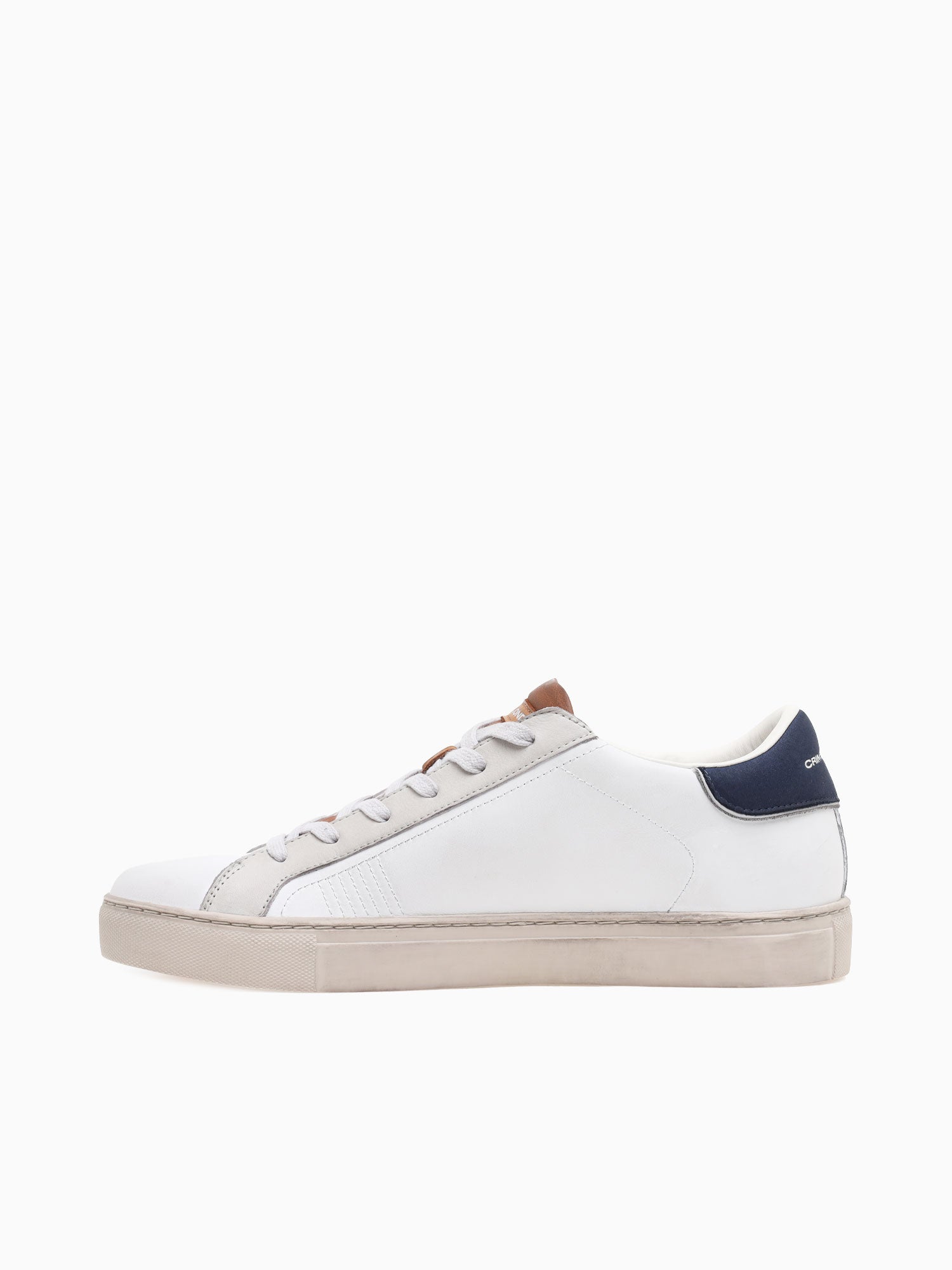 Low Top Essential White Leather White / 39 / M